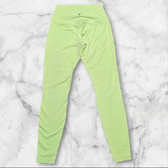 Lululemon Size 8 Aligns HR - Picture 2 of 2